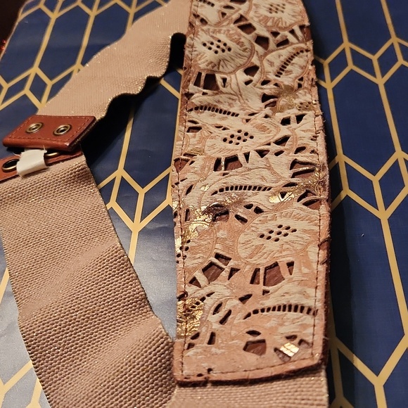 Brown and Gold Patterned Belt Vintage Leather And Cuir Belt M main image 13